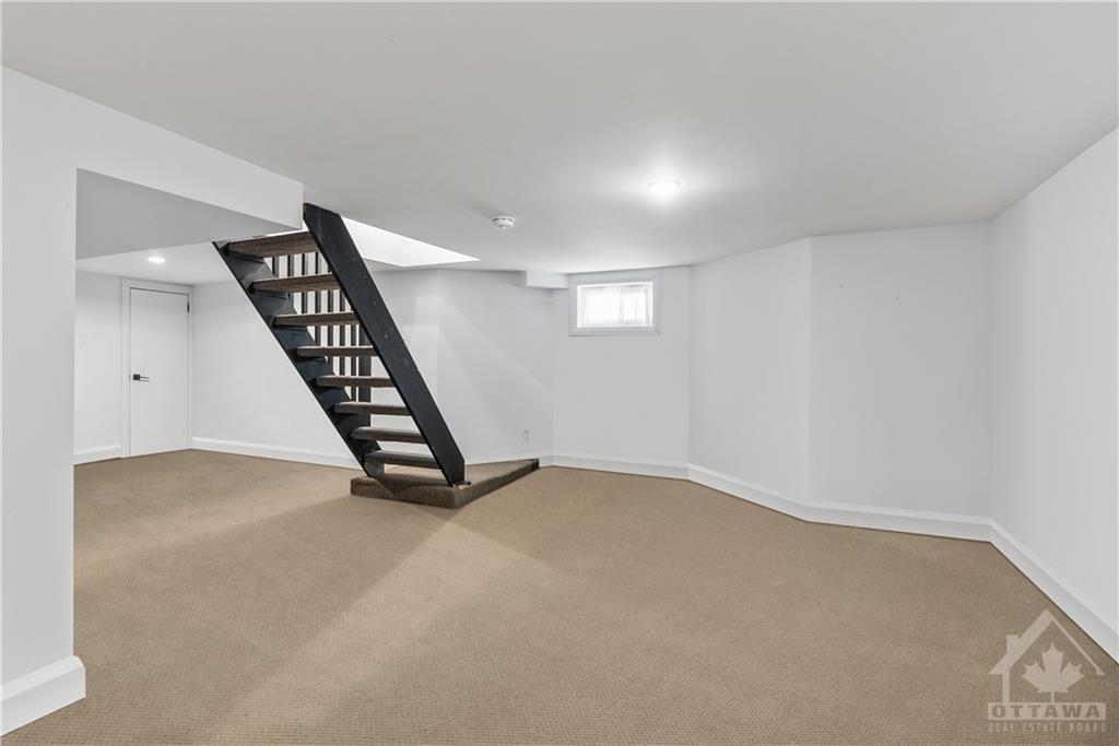 115 SPADINA Avenue
