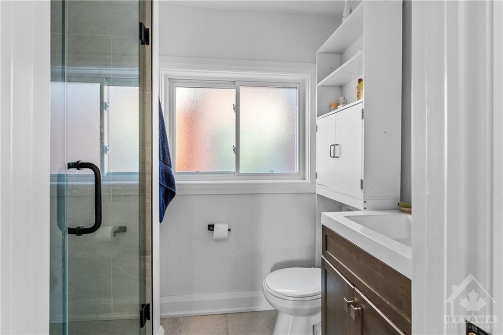 115 SPADINA Avenue