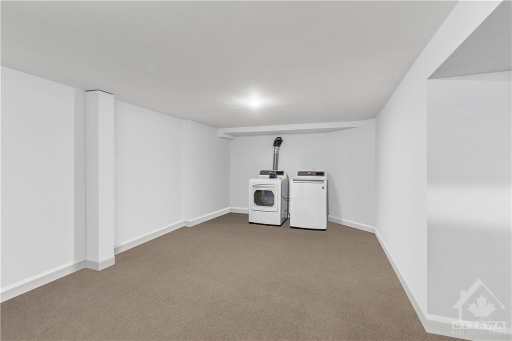 115 SPADINA Avenue