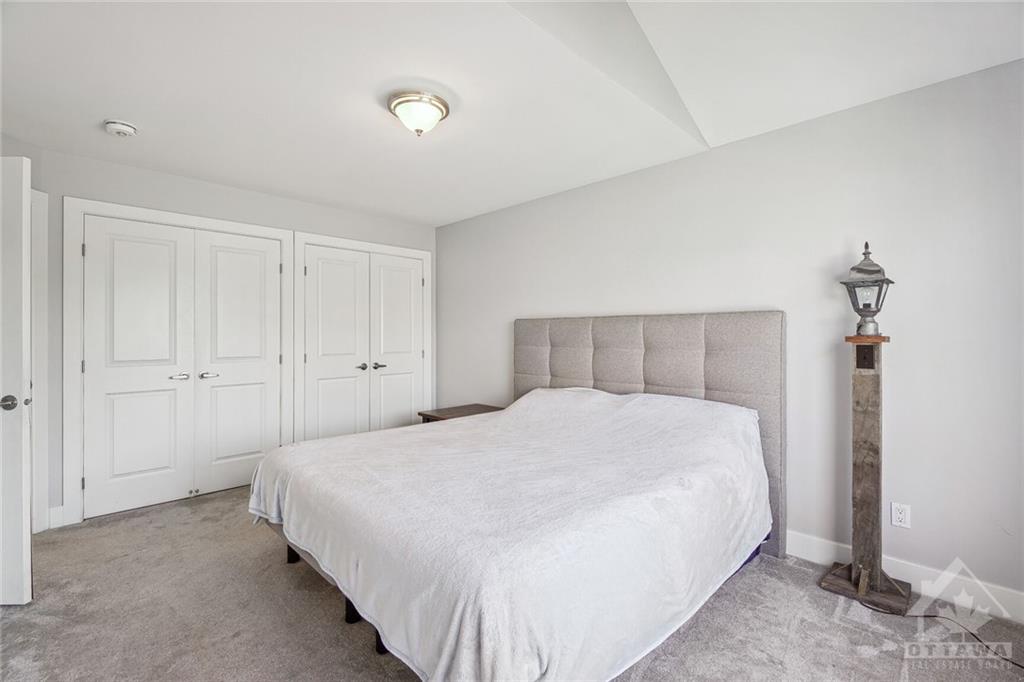 210 PURCHASE Crescent