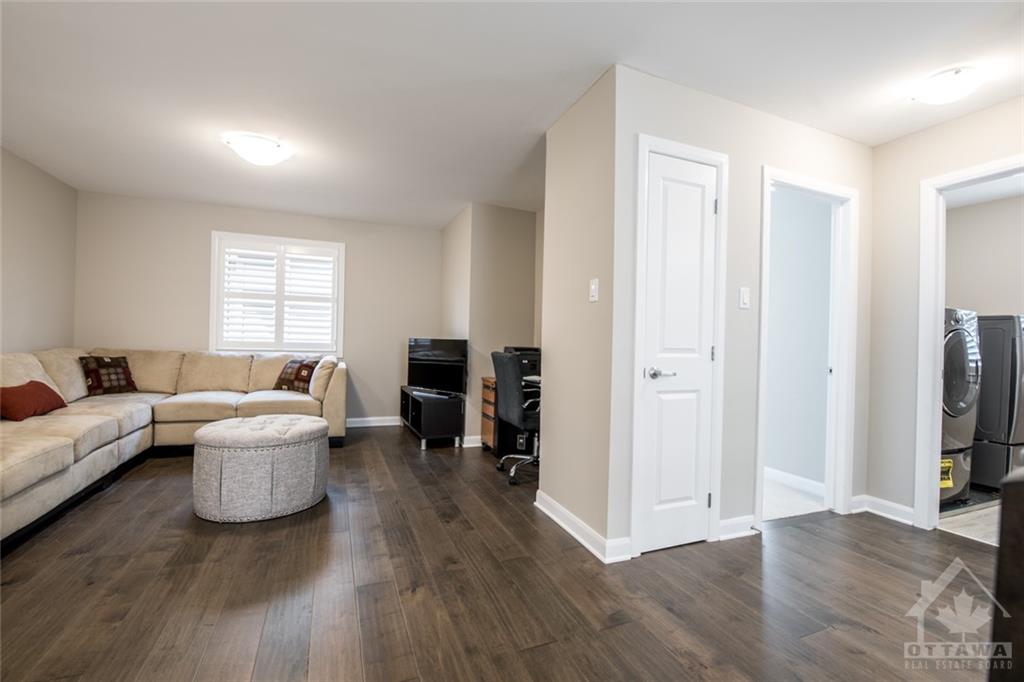 243 ALEX POLOWIN Avenue
