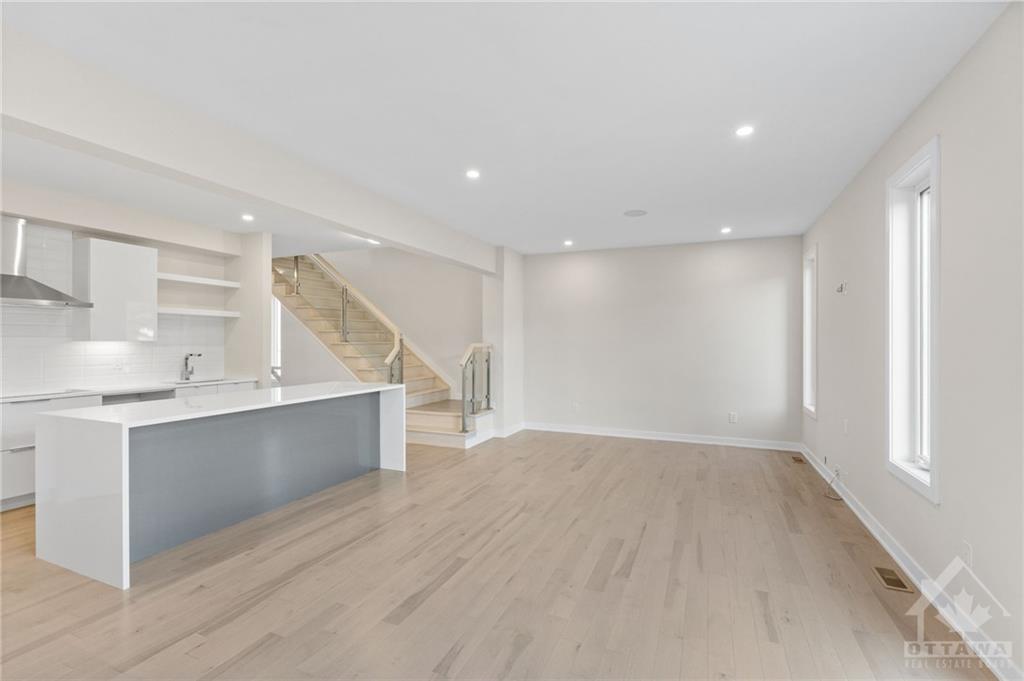 201 KINDERWOOD Way