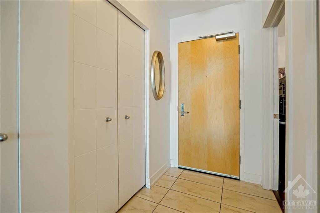 40 NEPEAN Street, #205