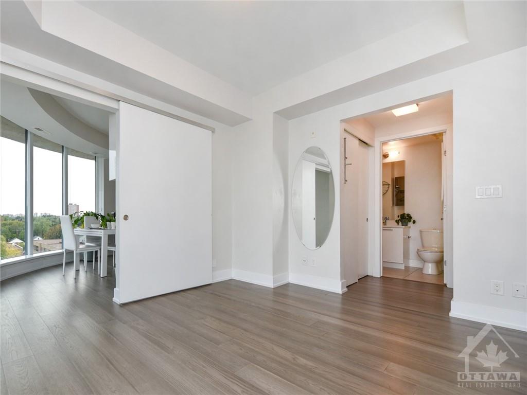 360 PATRICIA Avenue, #818