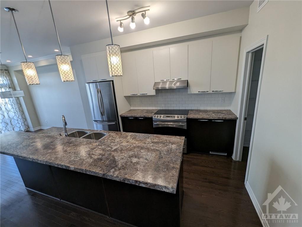 730 HAZELNUT Crescent