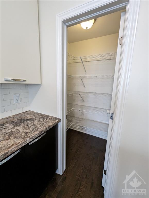 730 HAZELNUT Crescent
