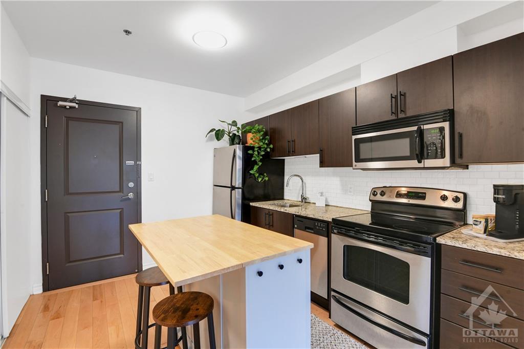 429 KENT Street, #219