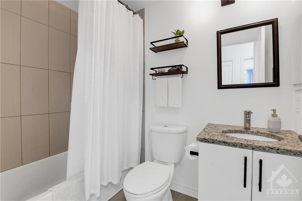 429 KENT Street, #219