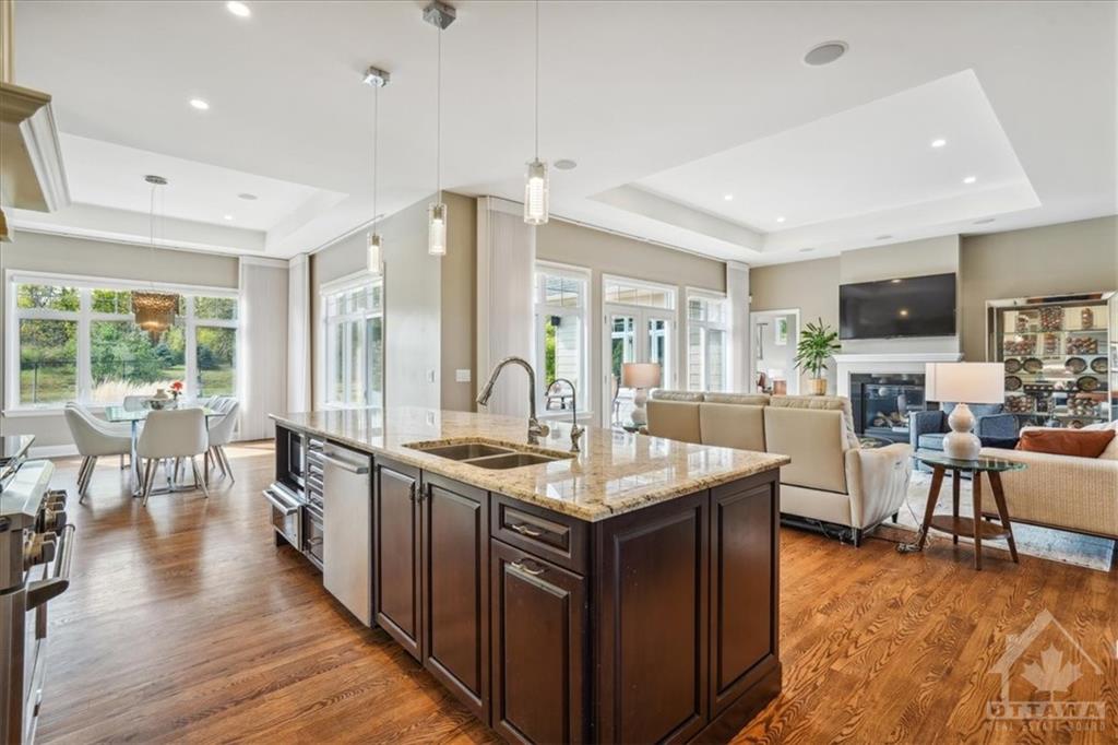 208 CABRELLE Place