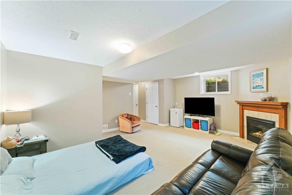 4173 KELLY FARM Drive
