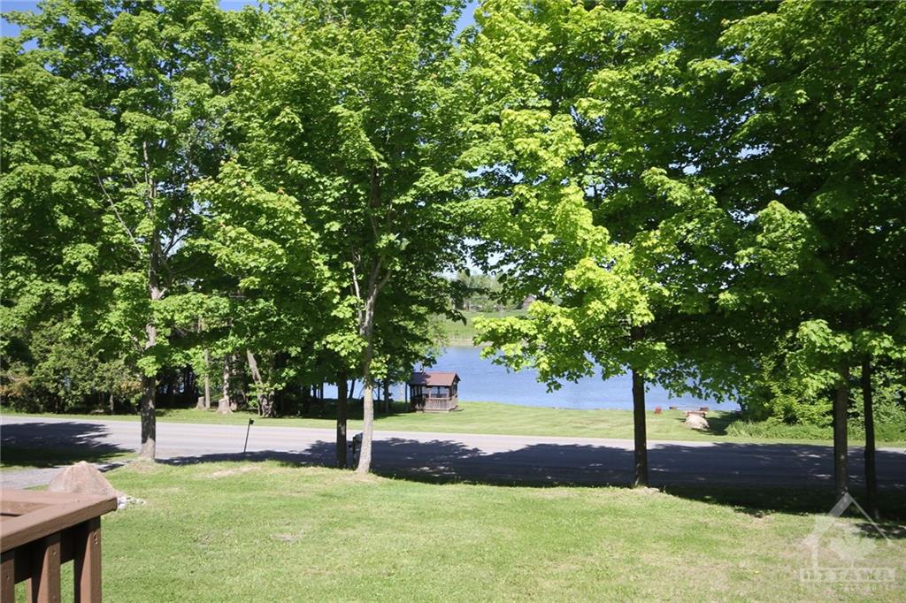 988 RIVER Road
