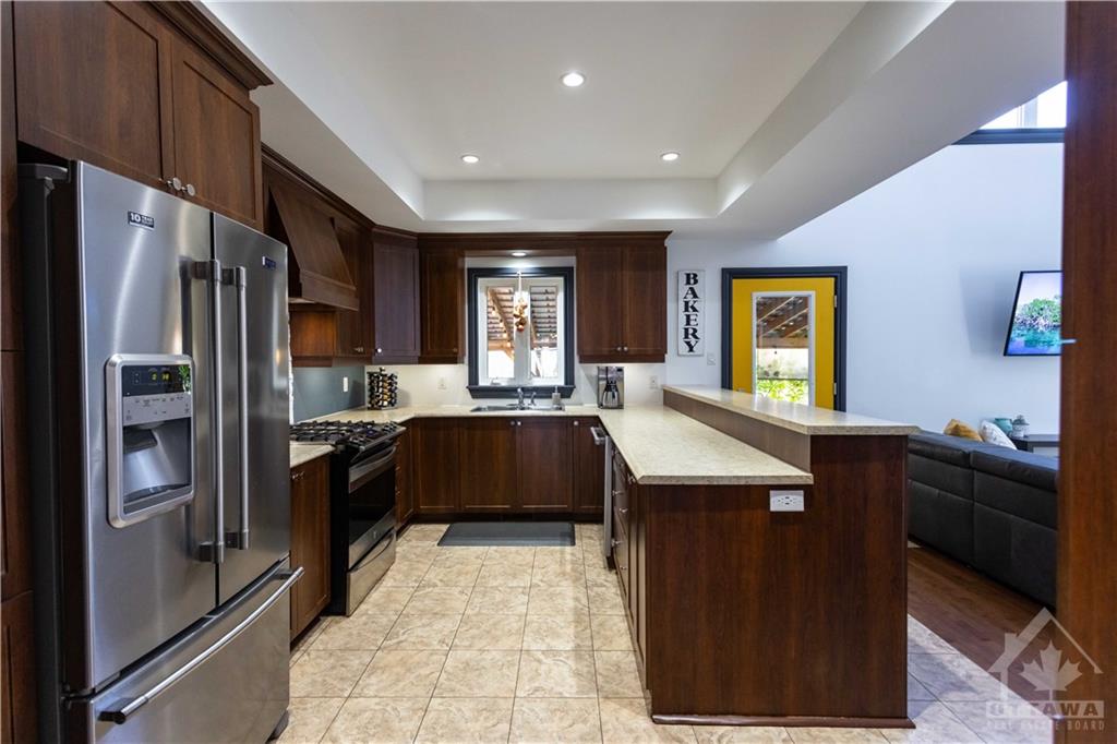 1030 DOCTEUR CORBEIL Boulevard