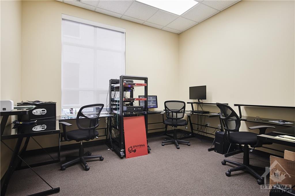 300 TERRY FOX Drive, #900-L2