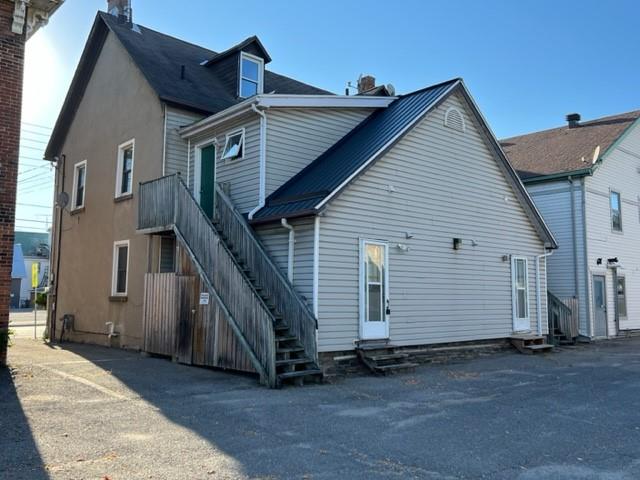 33 PERTH Street