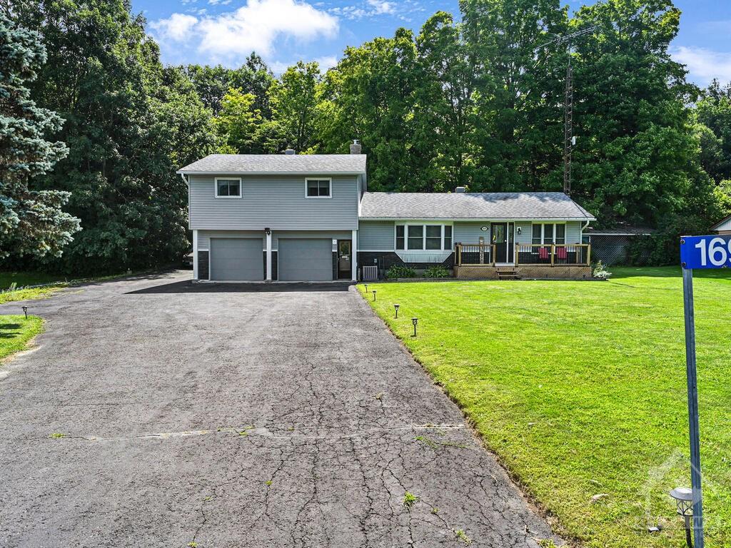 1691 COUNTY RD 2 Road