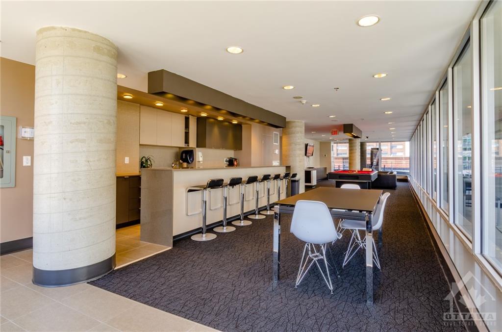 324 LAURIER Avenue W, #1913