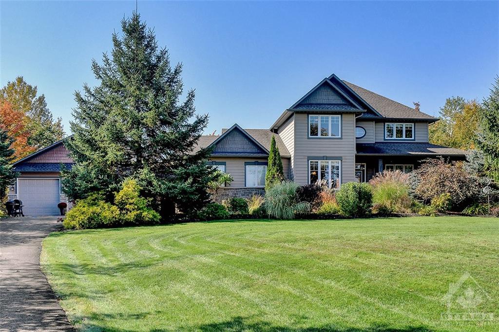 375 RIDGESIDE FARM Drive
