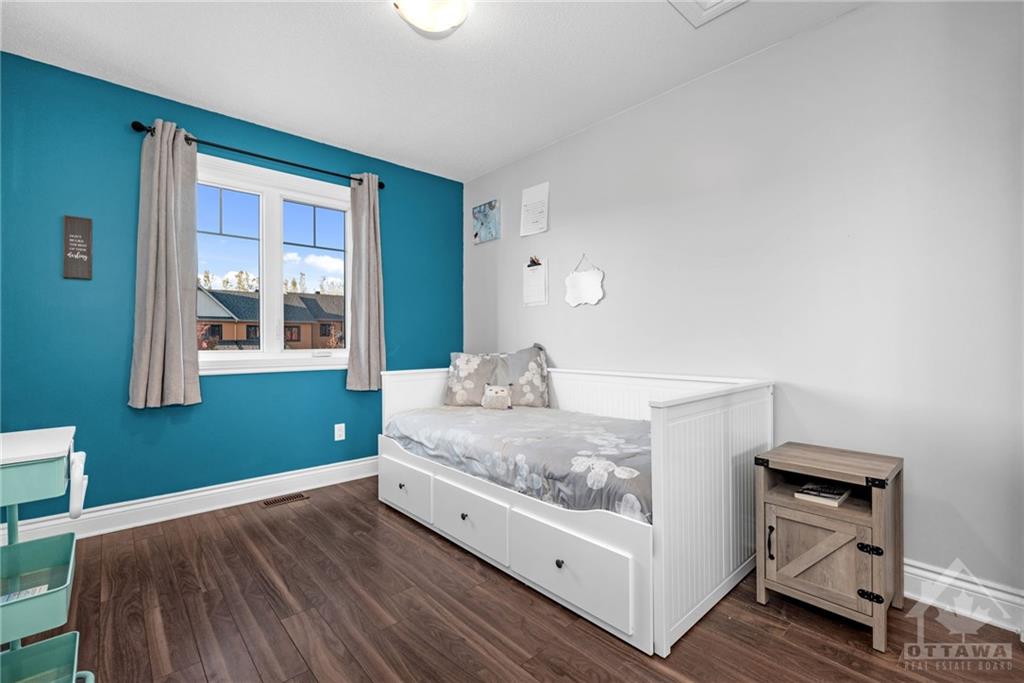 2362 MARBLE Crescent