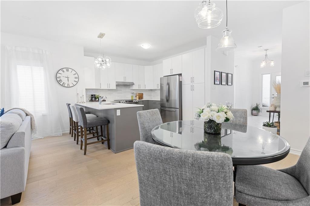 202 DOWSLEY Crescent
