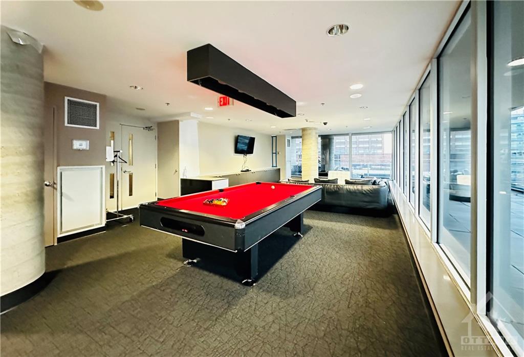 324 LAURIER Avenue W, #1807