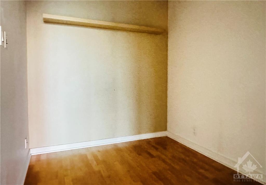 324 LAURIER Avenue W, #1807