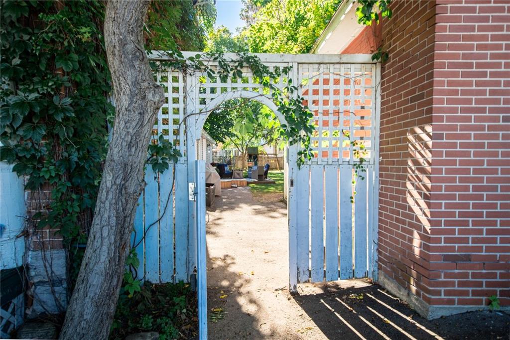 259 TRAFALGAR Road