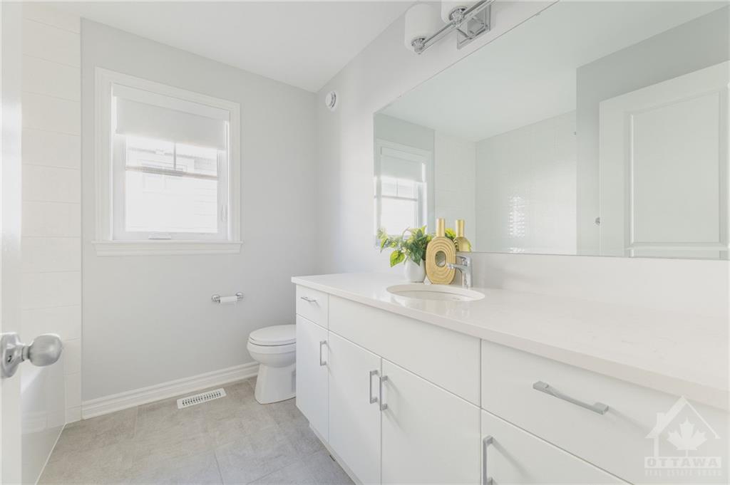 177 ANGELONIA Crescent