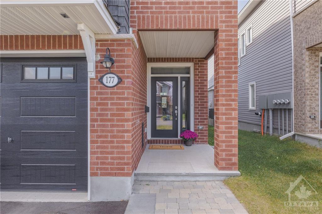 177 ANGELONIA Crescent