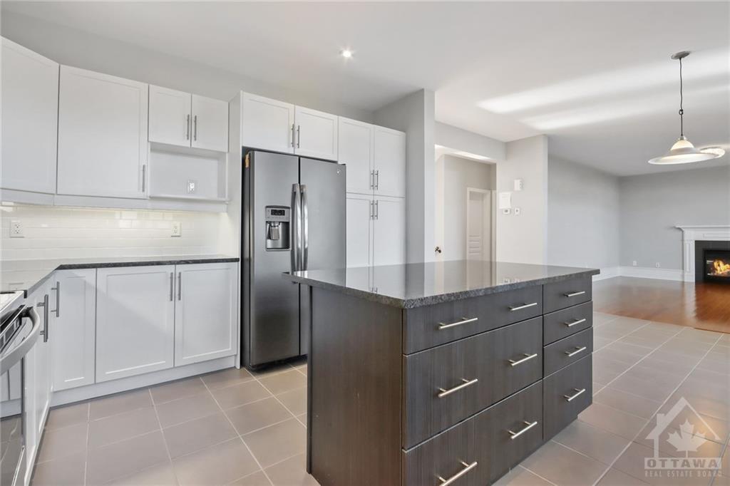 943 WILDCARROT Crescent
