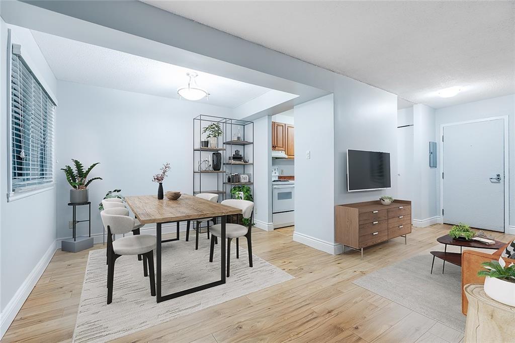 118 FOURTH Street E, #302