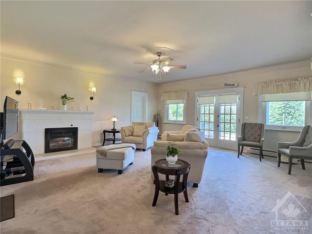 1206 COUNTY RD 2 Road