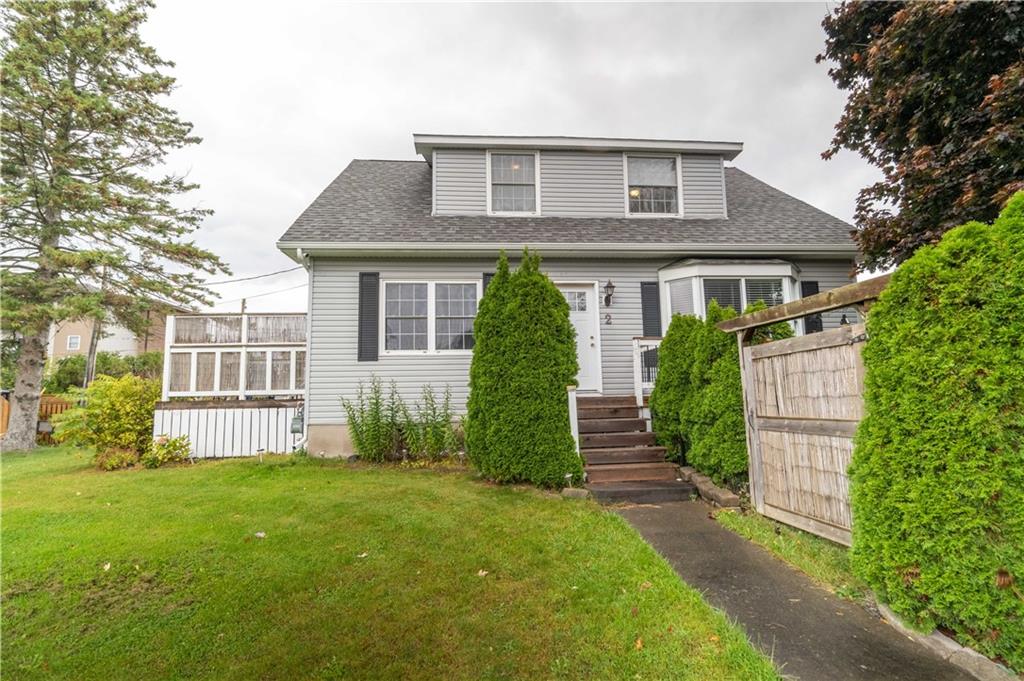 2 SAUNDERS Avenue