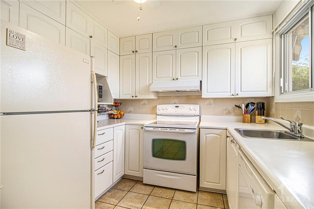 1357 FONTENAY Crescent