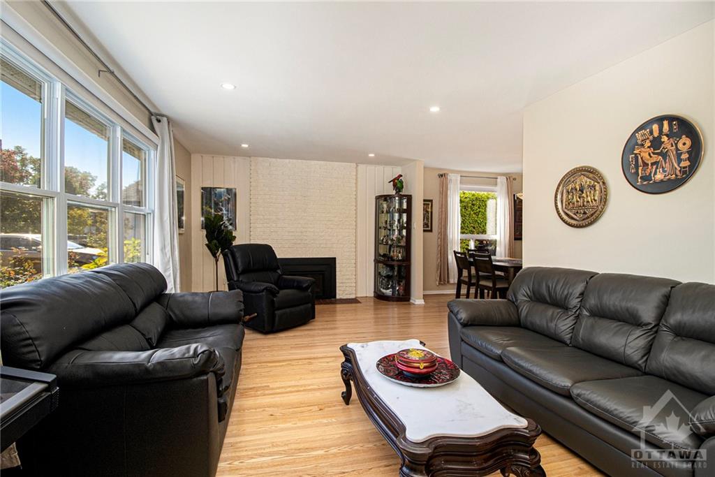 1357 FONTENAY Crescent