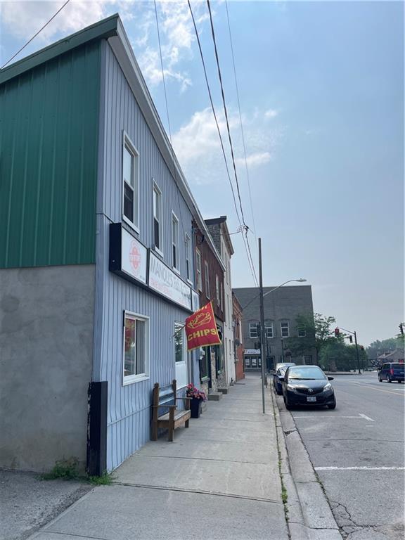 11 BUELL Street