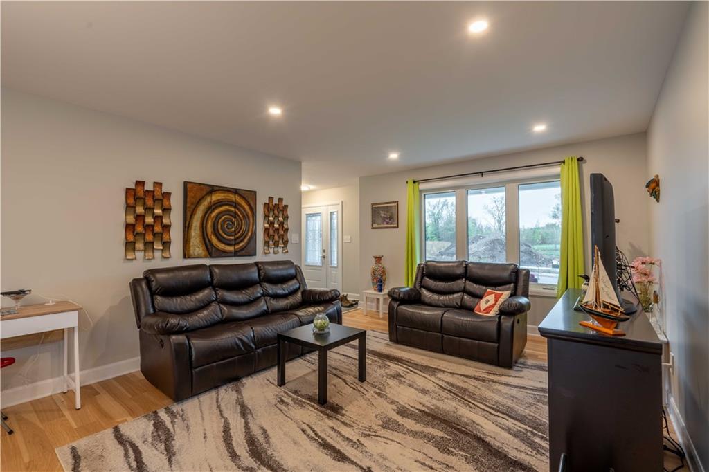 6 FORRESTER Way