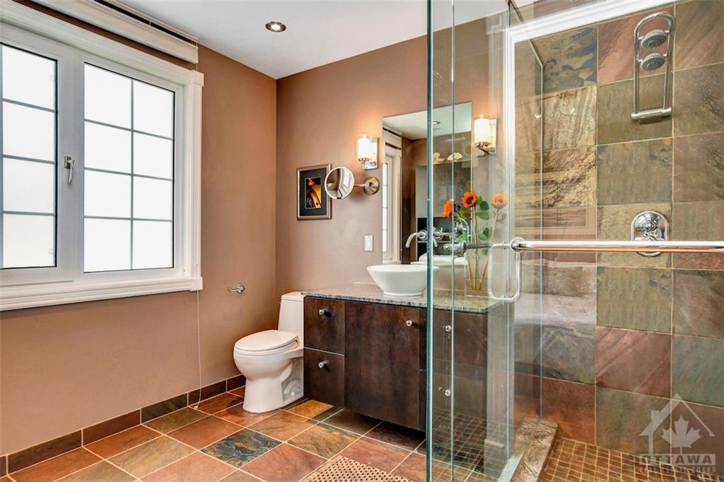 1354 FONTENAY Crescent