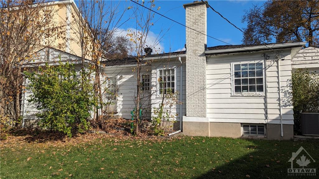 200 ISLAND PARK Drive