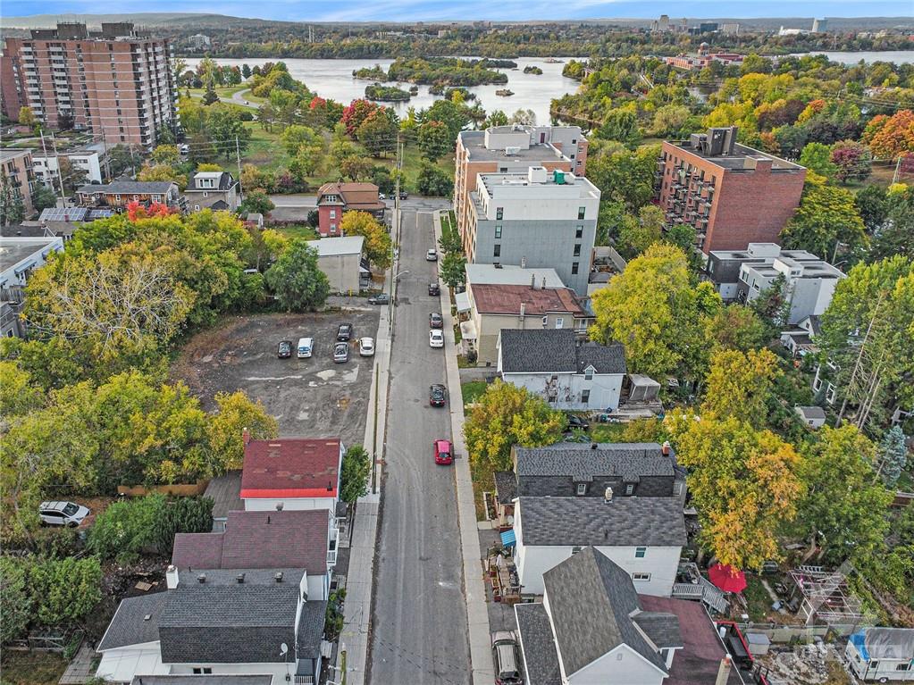 56-74 CARRUTHERS Avenue
