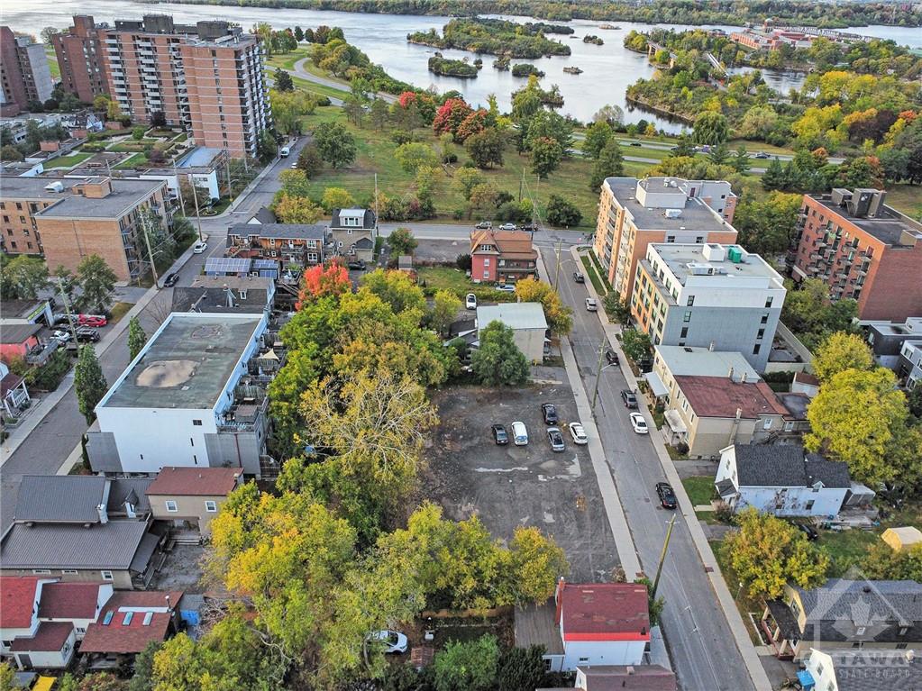56-74 CARRUTHERS Avenue