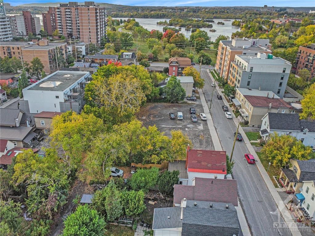 56-74 CARRUTHERS Avenue