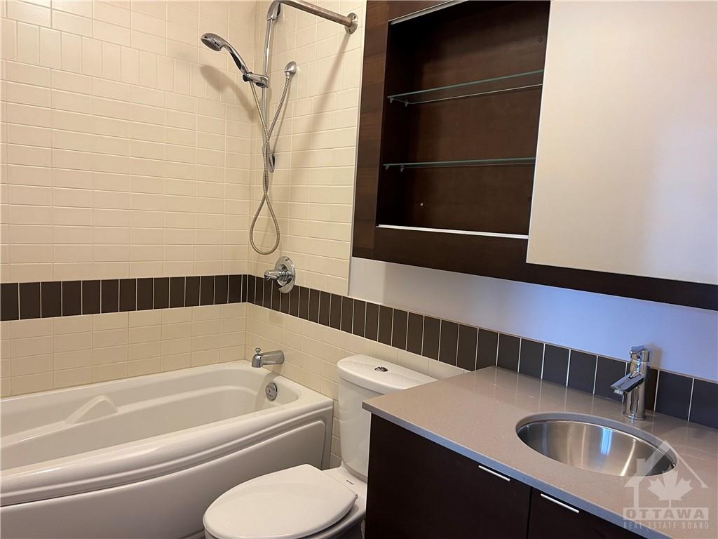 324 LAURIER Avenue W, #914