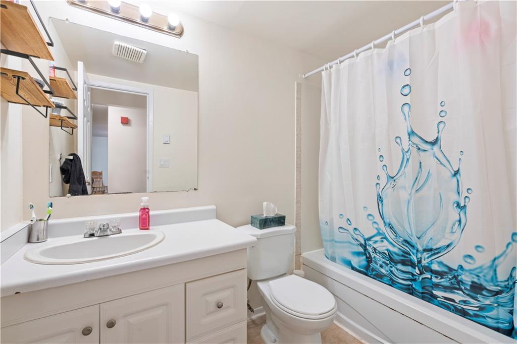 819 MACODRUM Drive, #1