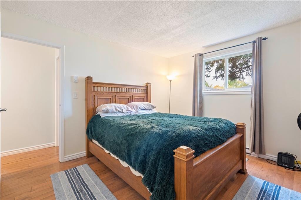 819 MACODRUM Drive, #1