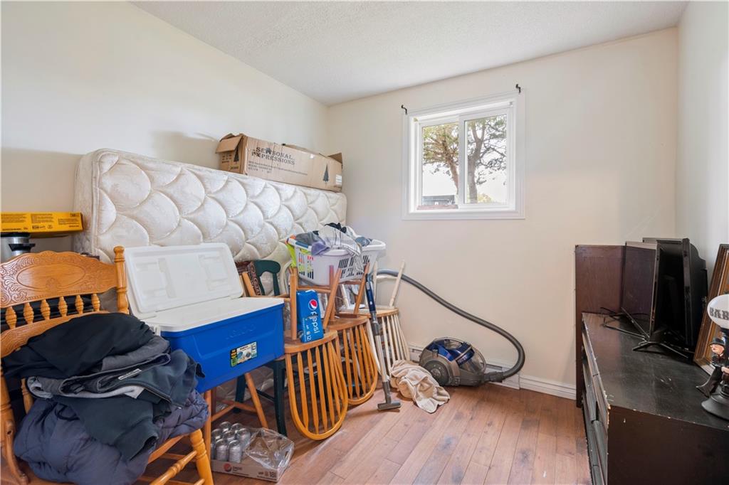 819 MACODRUM Drive, #1