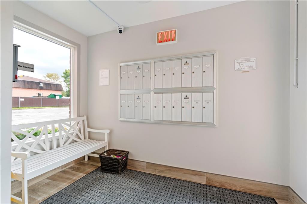 819 MACODRUM Drive, #1