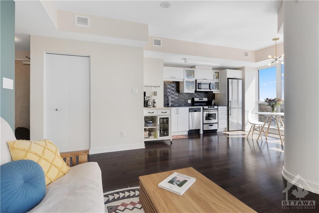 40 NEPEAN Street, #2405