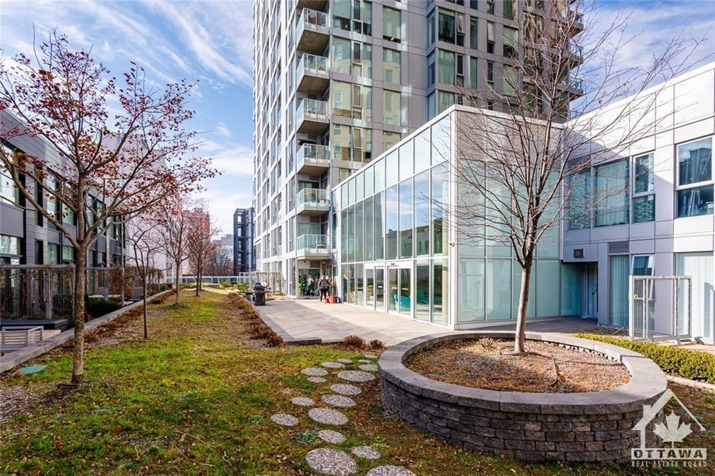 40 NEPEAN Street, #2405