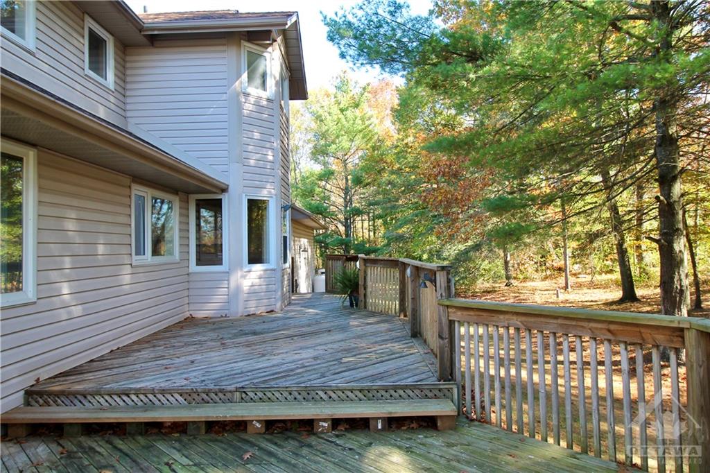 1776 RADAGE Road