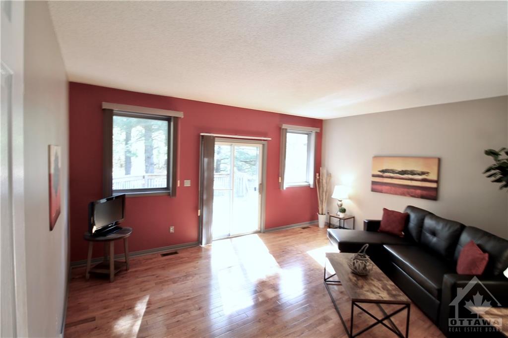 1776 RADAGE Road